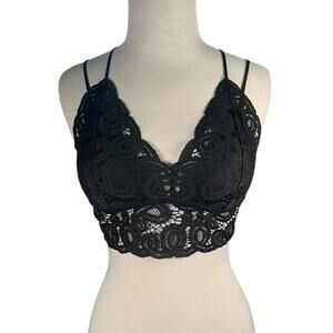 Victoria’s Secret Black Lace Bralette Criss Cross Back Lightly Padded Medium